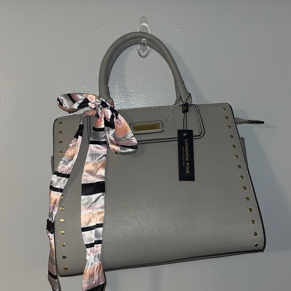 LONDON FOG PURSE STURDY AND ROOMY GRAY (NWT)